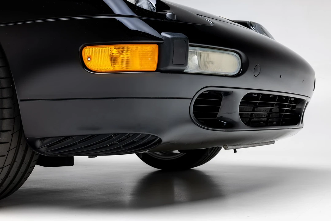 1998 Porsche 993 Carrera 4S - Image 25 of 31