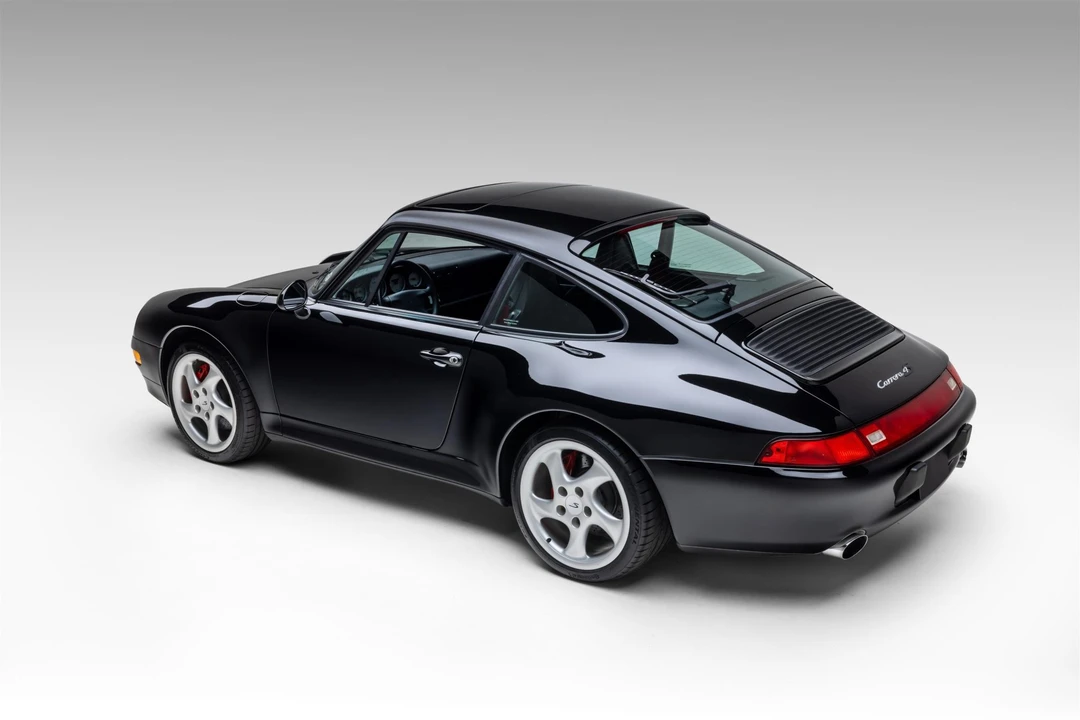 1998 Porsche 993 Carrera 4S - Image 15 of 31