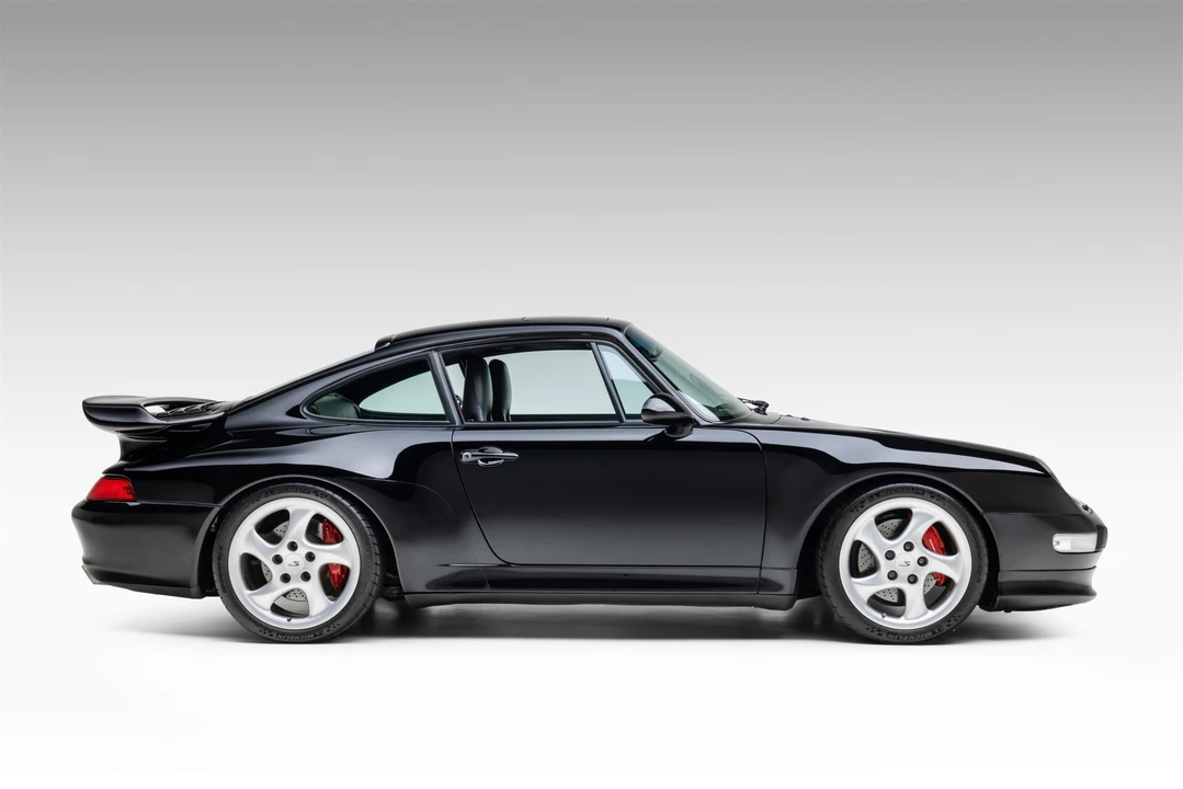 1998 Porsche 993 Carrera 4S - Image 8 of 31
