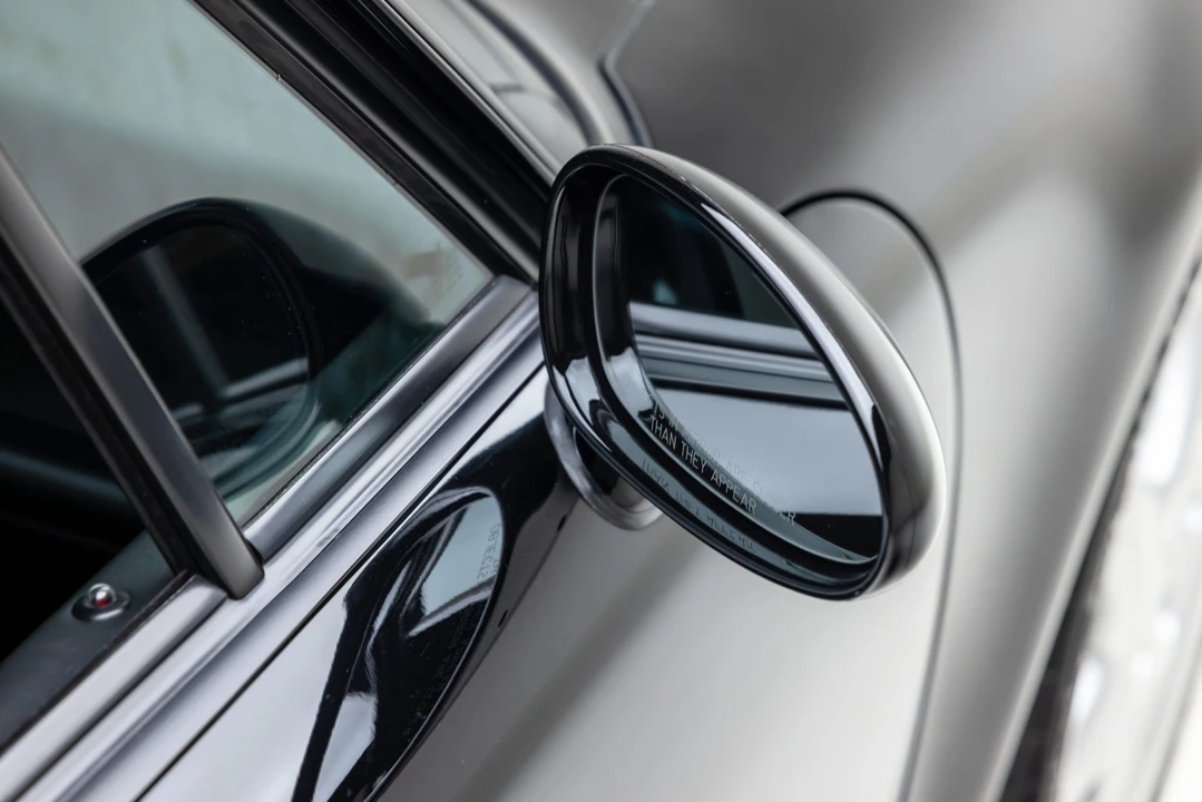 1998 Porsche 993 Carrera 4S - Image 23 of 31