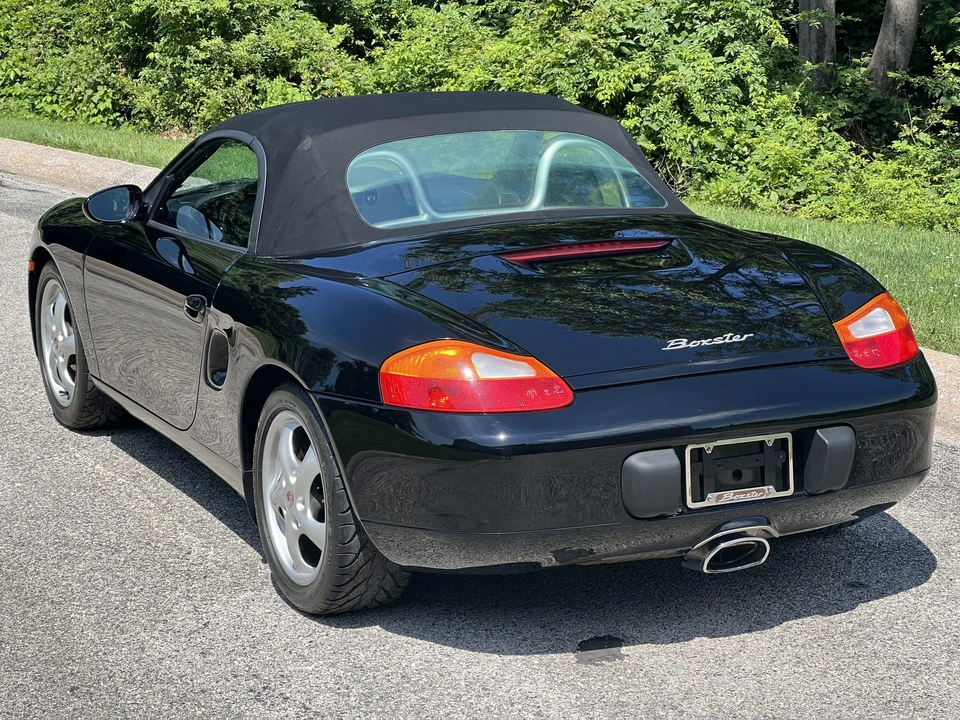 1998 Porsche 986 Boxster - Image 30 of 31
