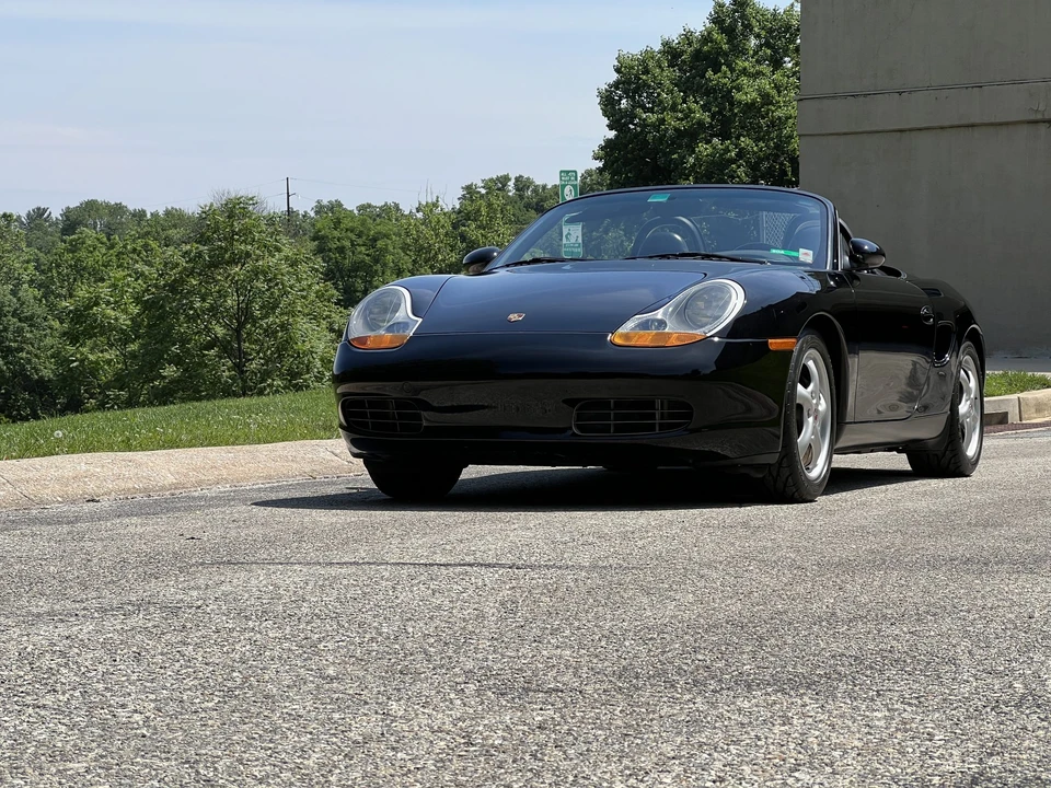 1998 Porsche 986 Boxster - Image 2 of 31