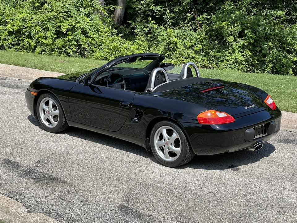 1998 Porsche 986 Boxster - Image 10 of 31