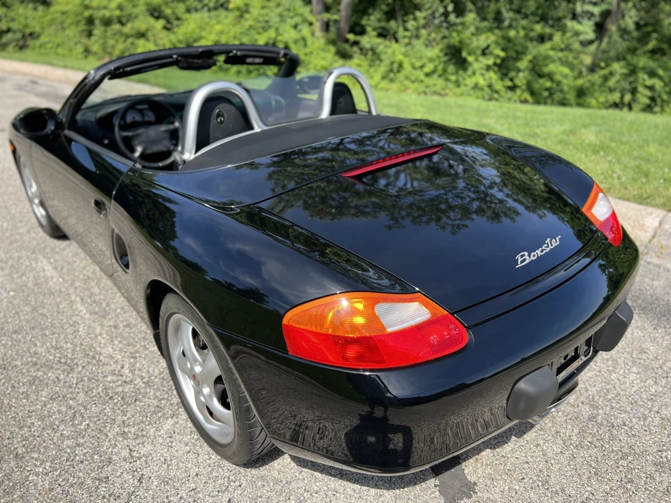 1998 Porsche 986 Boxster - Image 12 of 31