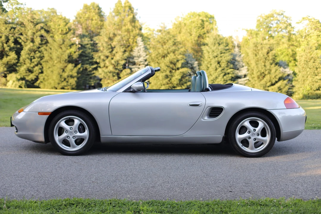 1998 Porsche 986 Boxster - Image 25 of 31