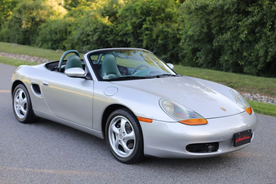 1998 Porsche 986 Boxster - Image 10 of 31