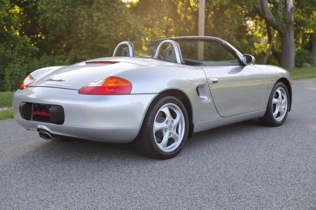 1998 Porsche 986 Boxster - Image 16 of 31