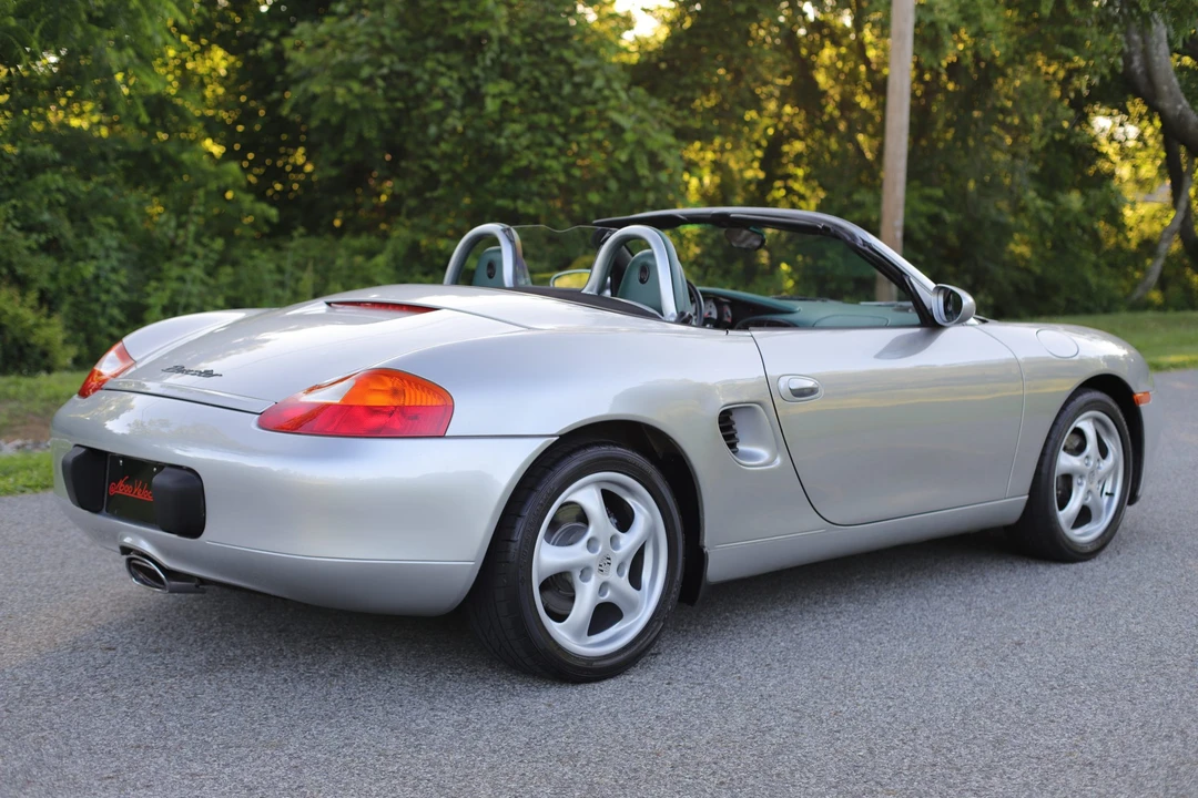 1998 Porsche 986 Boxster - Image 14 of 31