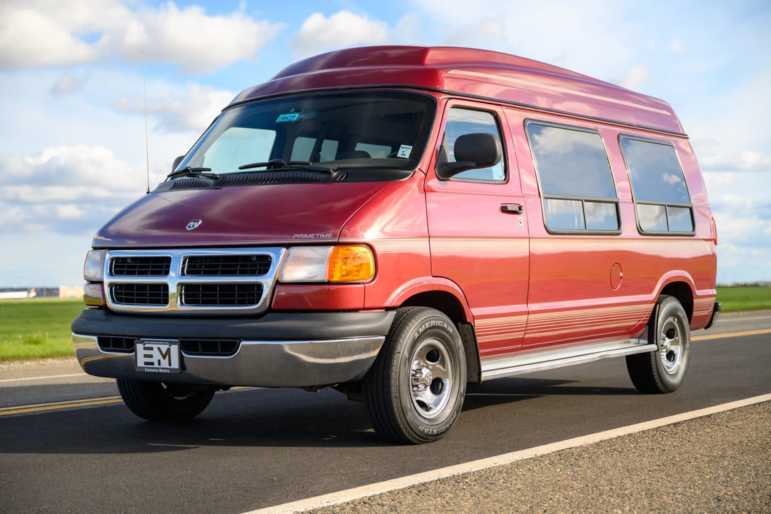 1999 Dodge Ram Van - Image 3 of 31