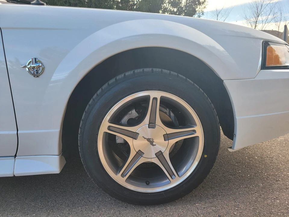 1999 Ford SN95 Mustang - Image 14 of 31