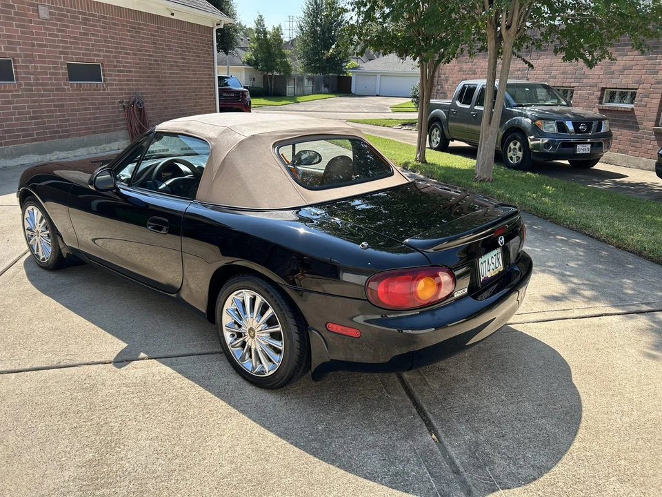 1999 Mazda NB MX-5 Miata - Image 5 of 31