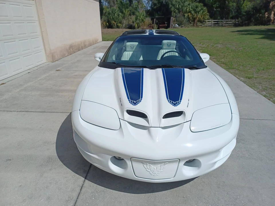 1999 Pontiac Firebird Trans Am 4th Gen - Image 2 of 31