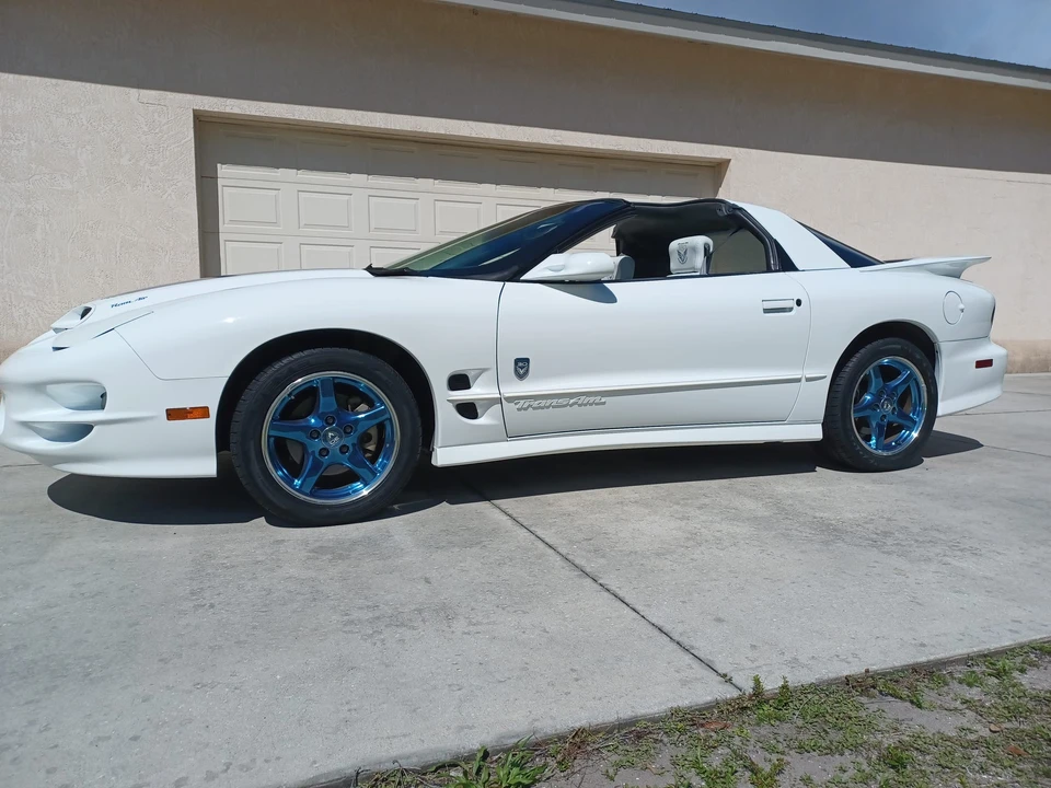 1999 Pontiac Firebird Trans Am 4th Gen - Image 10 of 31