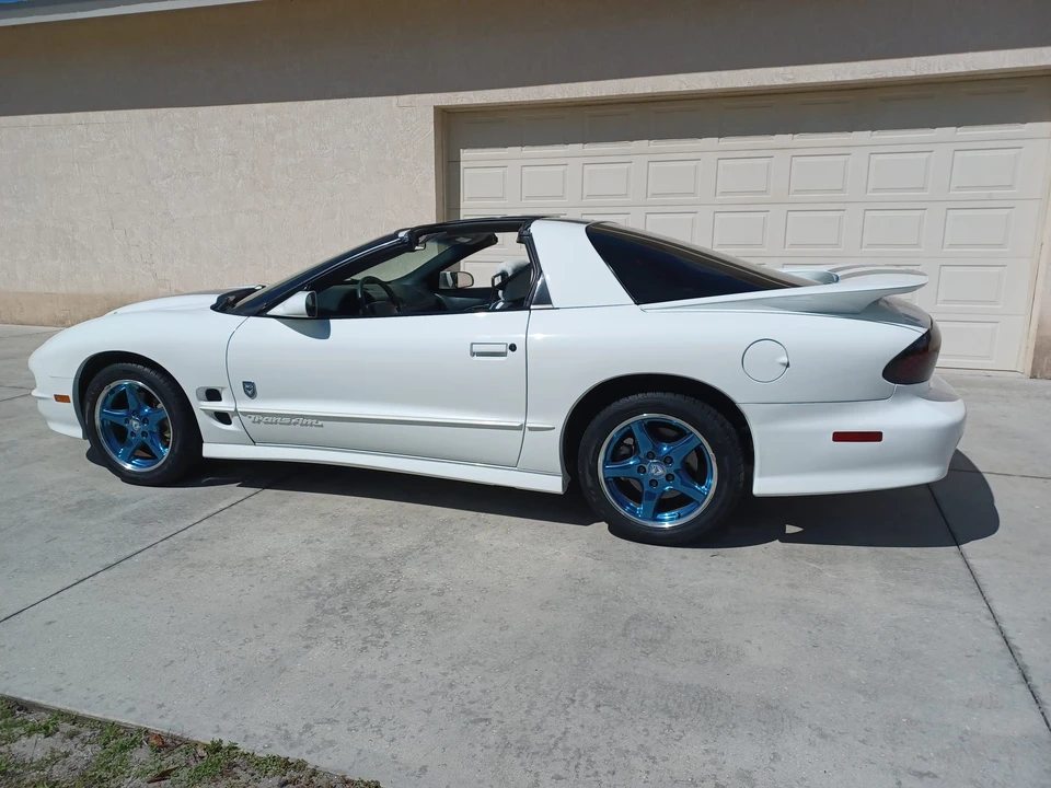 1999 Pontiac Firebird Trans Am 4th Gen - Image 14 of 31