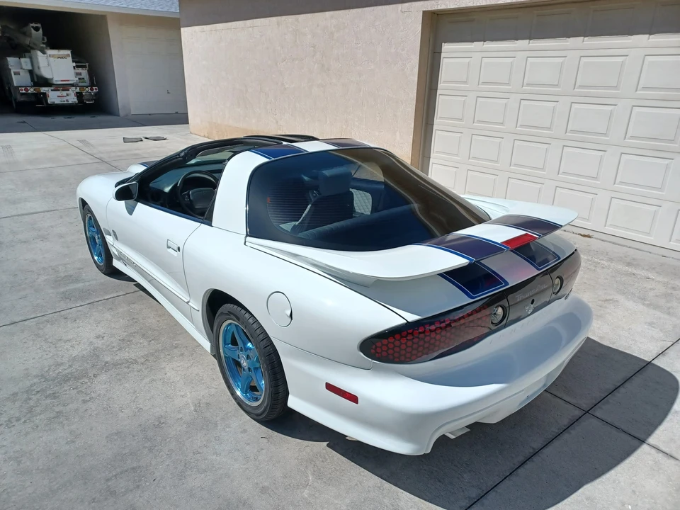 1999 Pontiac Firebird Trans Am 4th Gen - Image 18 of 31