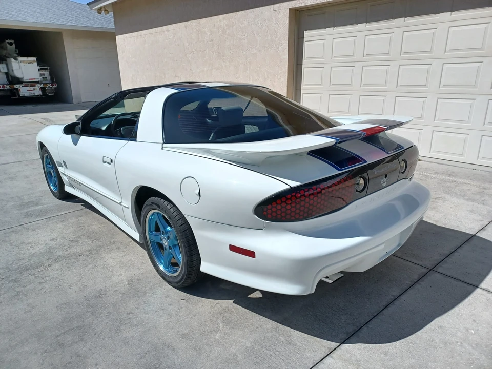 1999 Pontiac Firebird Trans Am 4th Gen - Image 19 of 31
