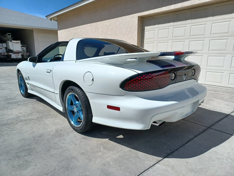 1999 Pontiac Firebird Trans Am 4th Gen - Image 20 of 31