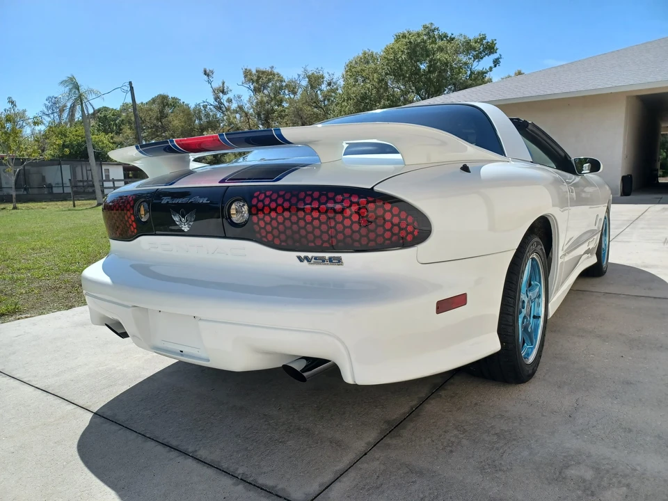 1999 Pontiac Firebird Trans Am 4th Gen - Image 25 of 31