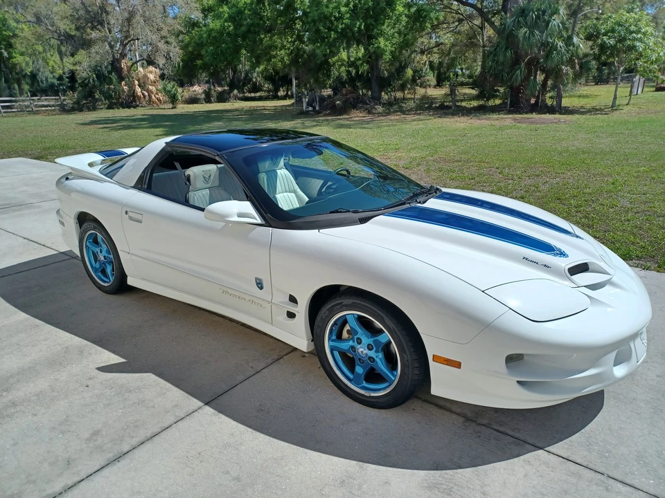 1999 Pontiac Firebird Trans Am 4th Gen - Image 28 of 31
