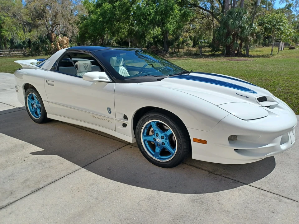 1999 Pontiac Firebird Trans Am 4th Gen - Image 29 of 31