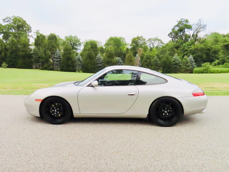 1999 Porsche 996 Carrera - Image 3 of 31