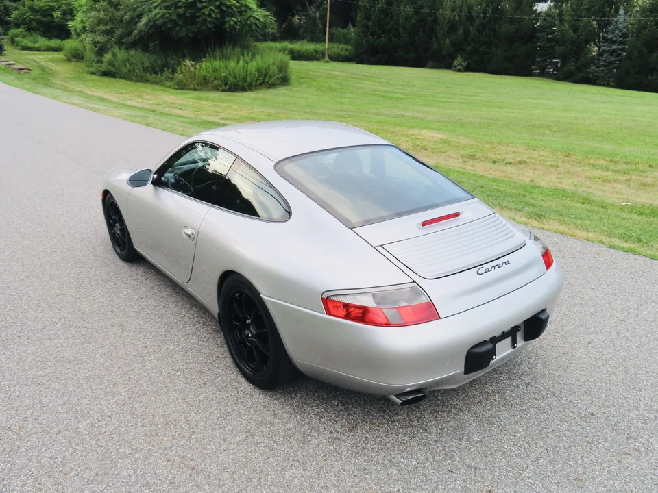 1999 Porsche 996 Carrera - Image 30 of 31