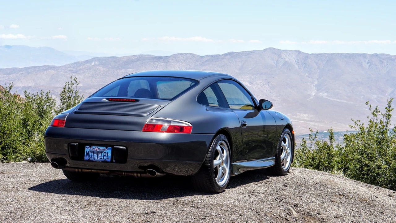 1999 Porsche 996 Carrera - Image 12 of 31