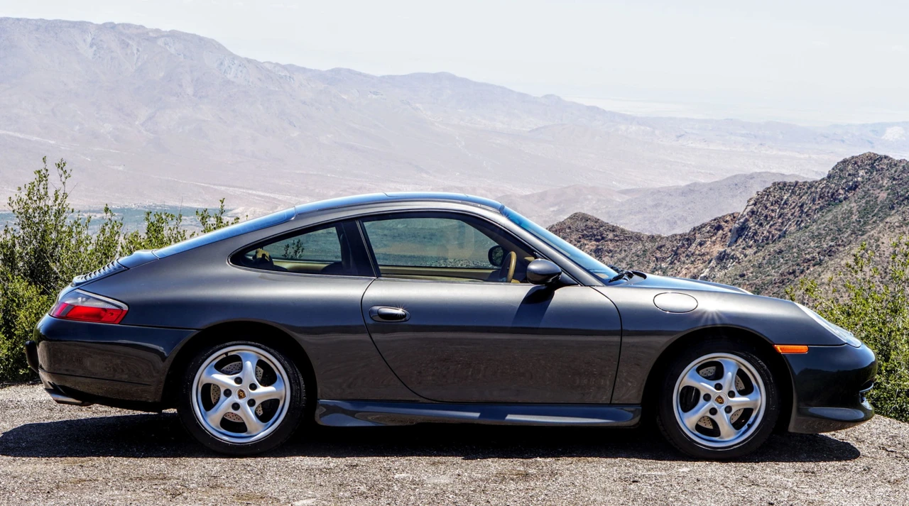 1999 Porsche 996 Carrera - Image 16 of 31