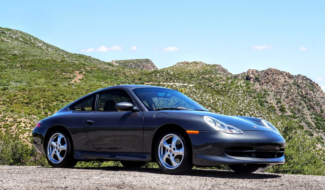 1999 Porsche 996 Carrera - Image 18 of 31