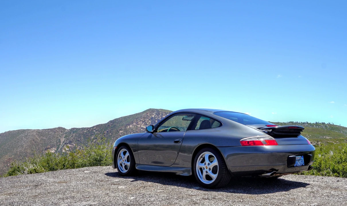 1999 Porsche 996 Carrera - Image 23 of 31