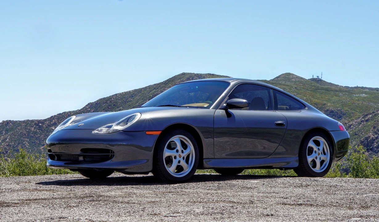 1999 Porsche 996 Carrera - Image 4 of 31