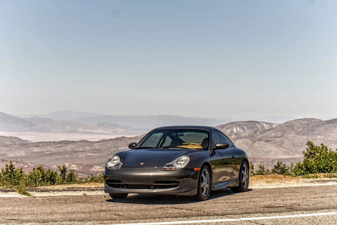 1999 Porsche 996 Carrera - Image 26 of 31