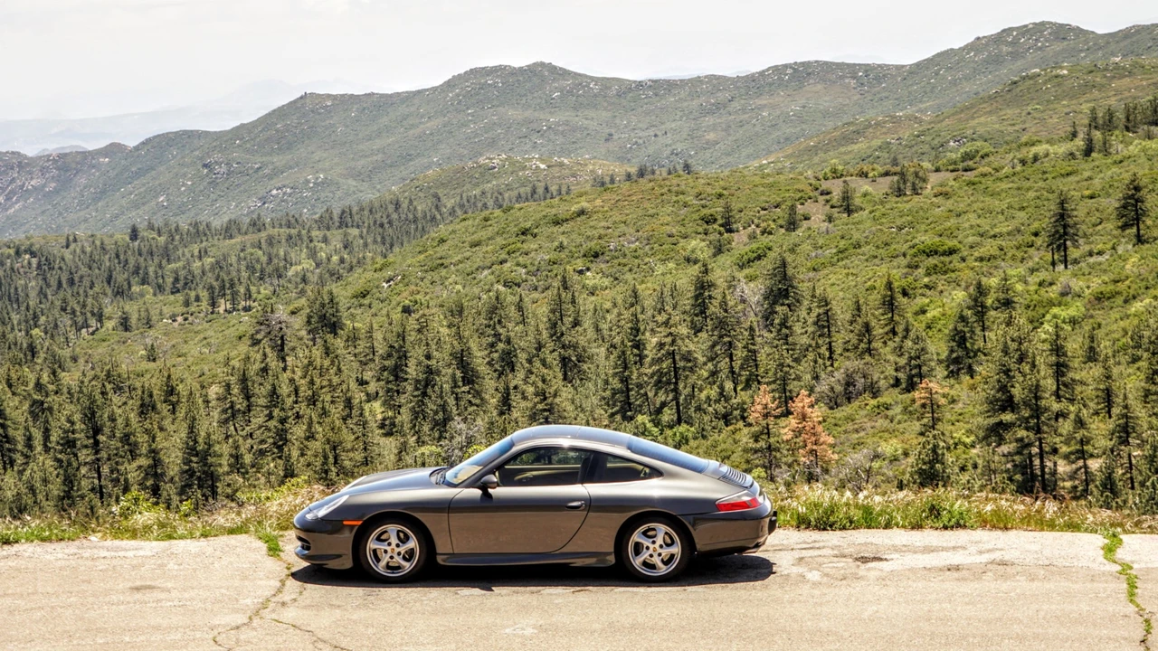 1999 Porsche 996 Carrera - Image 29 of 31
