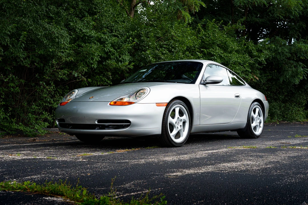 1999 Porsche 996 Carrera - Image 6 of 31