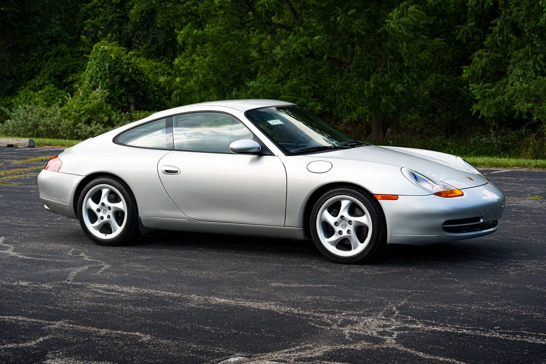 1999 Porsche 996 Carrera - Image 19 of 31