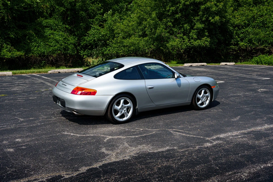 1999 Porsche 996 Carrera - Image 21 of 31