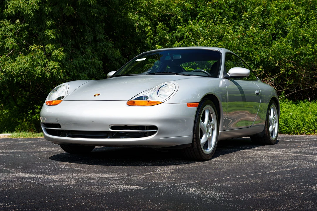 1999 Porsche 996 Carrera - Image 10 of 31