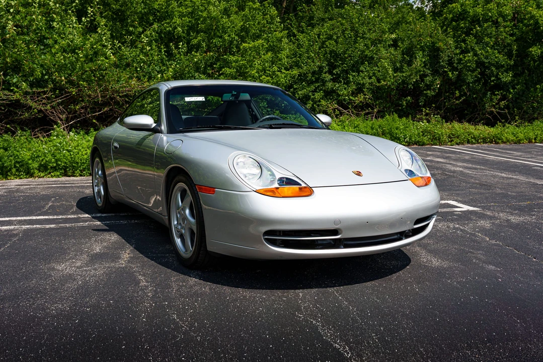 1999 Porsche 996 Carrera - Image 13 of 31