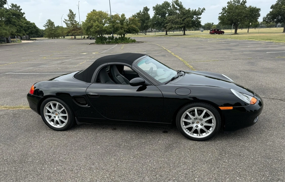 1999 Porsche 986 Boxster - Image 28 of 31