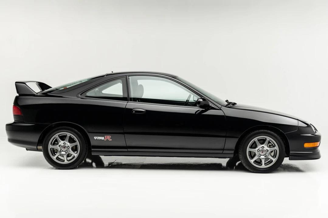 2000 Acura Integra Type R 3rd Gen - Image 13 of 31