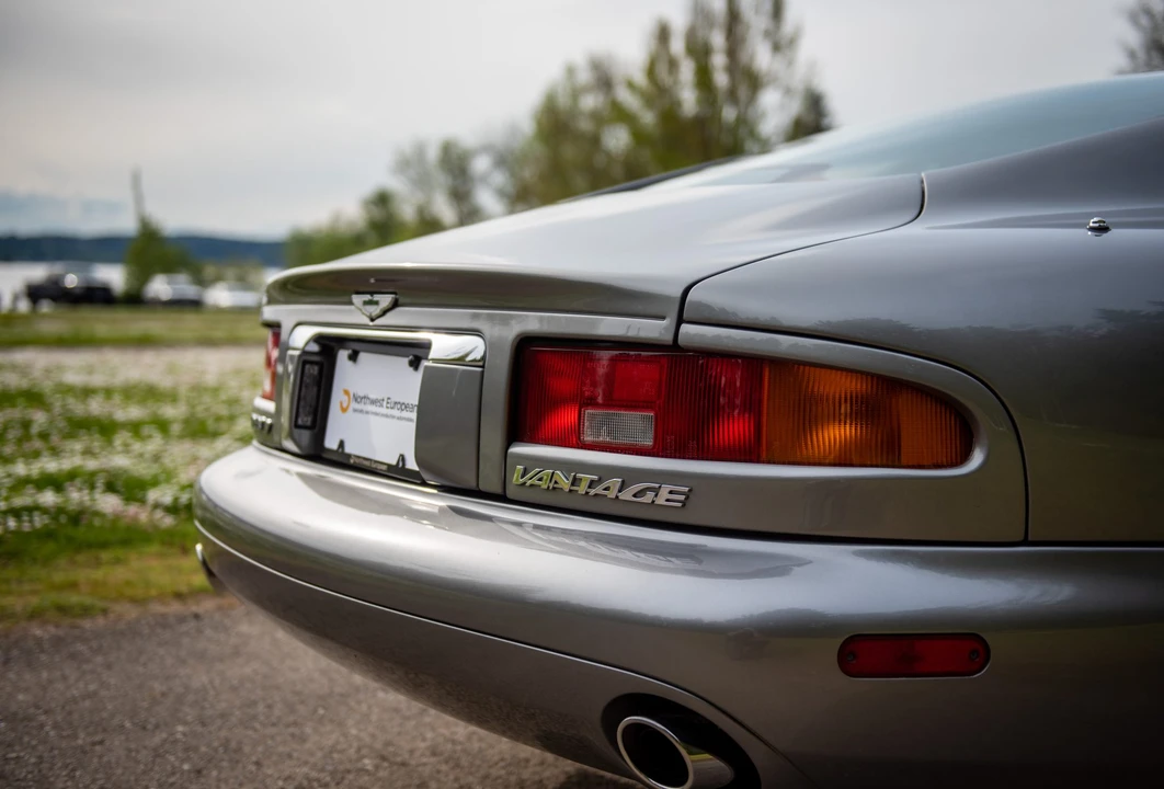 2000 Aston Martin DB7 Vantage - Image 26 of 31
