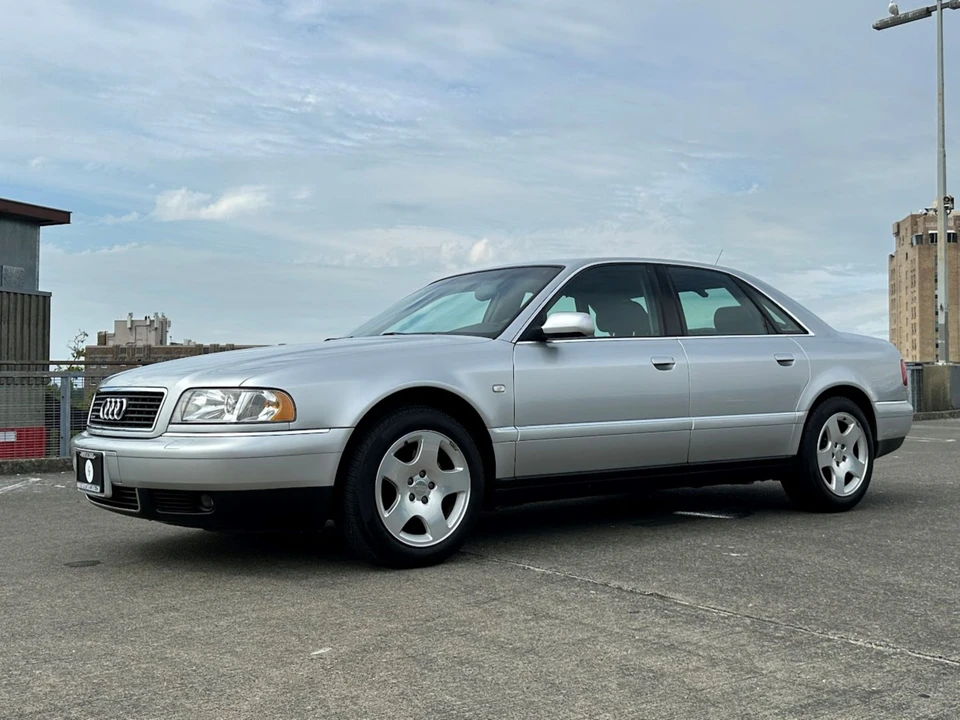 2000 Audi D2 A8 - Image 11 of 31