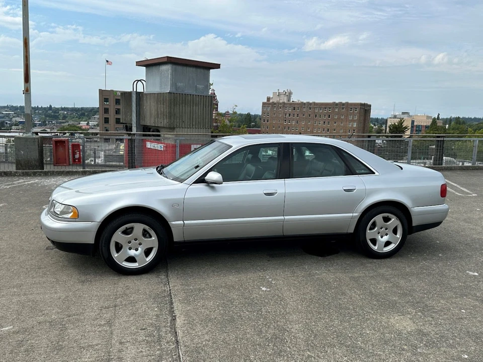 2000 Audi D2 A8 - Image 18 of 31