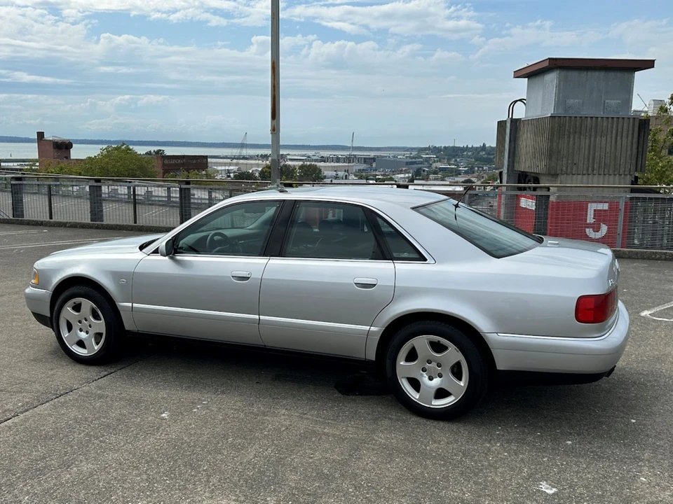 2000 Audi D2 A8 - Image 24 of 31