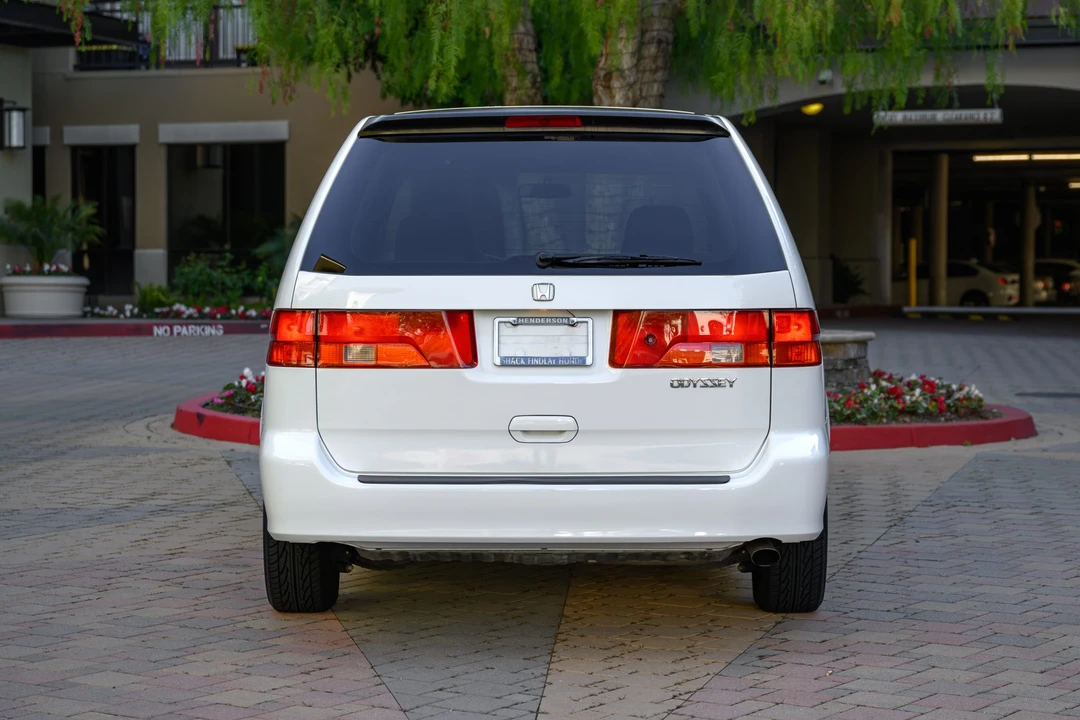 2000 Honda Odyssey - Image 15 of 31