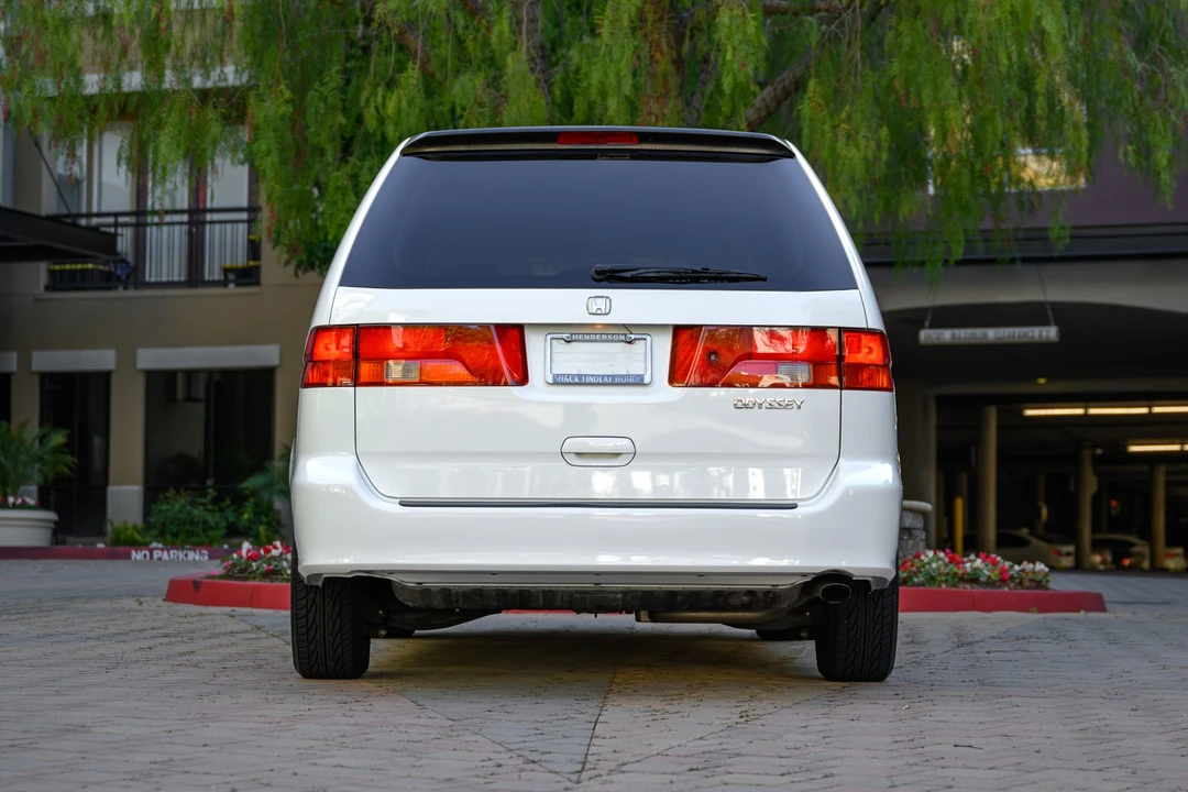 2000 Honda Odyssey - Image 14 of 31