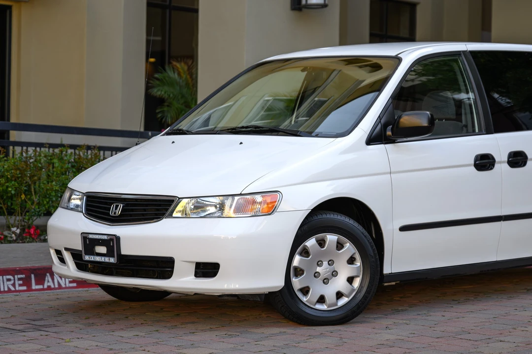 2000 Honda Odyssey - Image 23 of 31