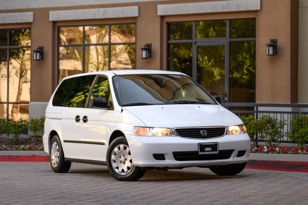 2000 Honda Odyssey - Image 4 of 31