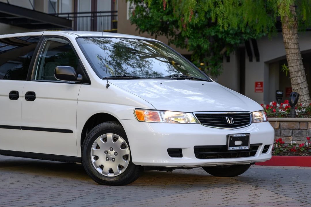 2000 Honda Odyssey - Image 22 of 31