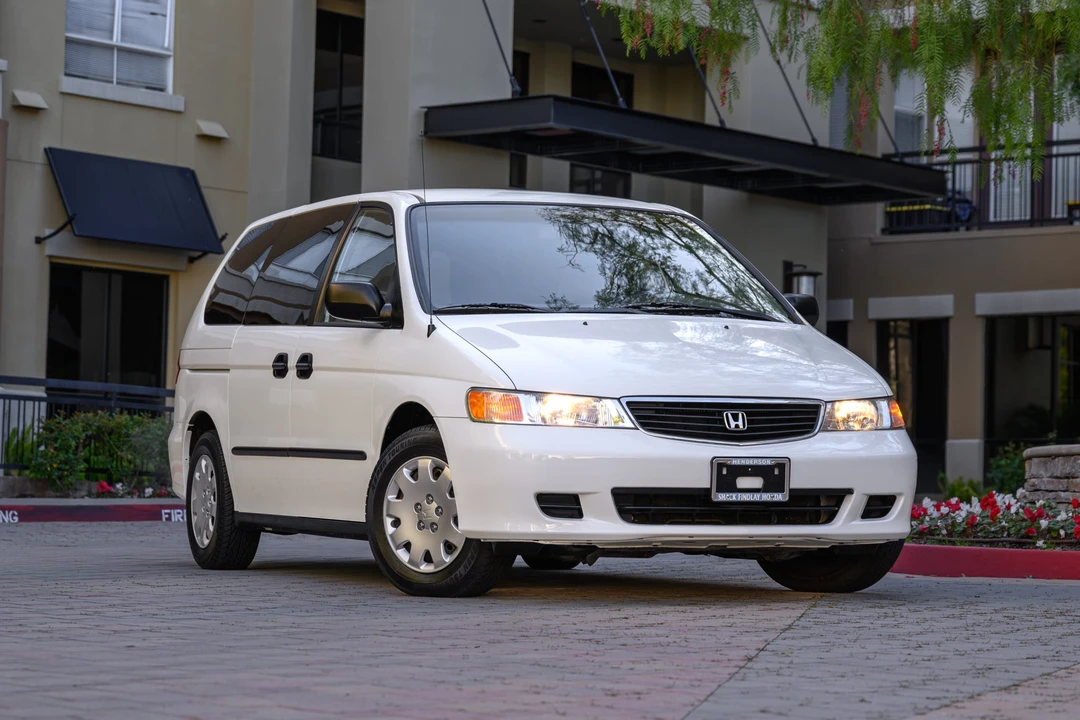 2000 Honda Odyssey - Image 3 of 31